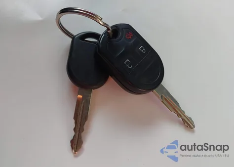 2013 Ford F-150 Xlt from USA, damaged, VIN 1FTFW1EF2DFC80082